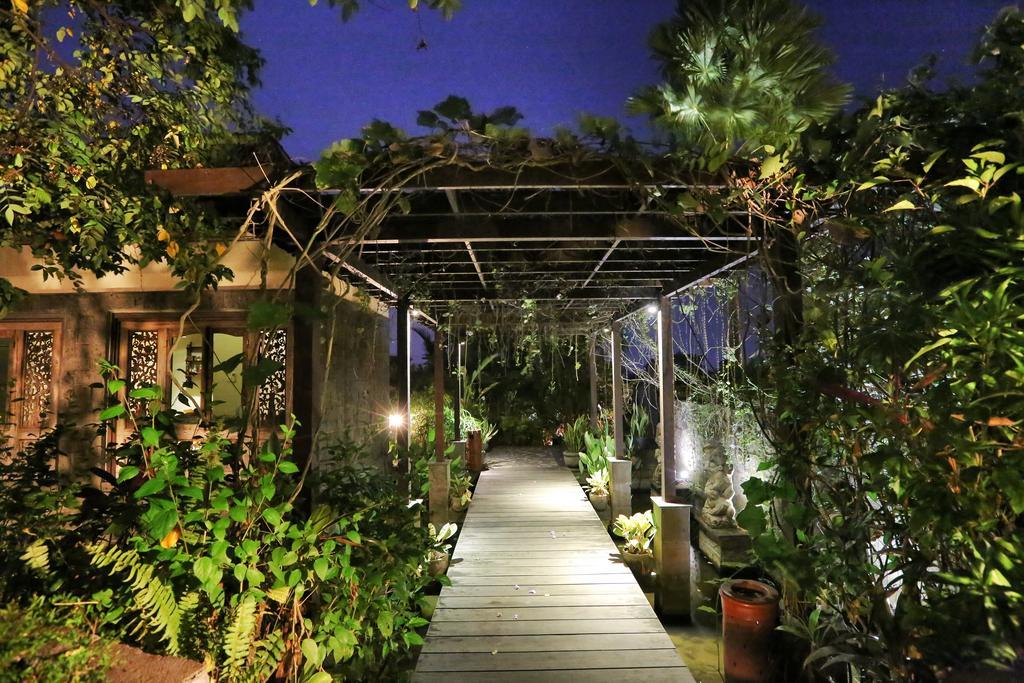 The Sanyas Retreat Hotel Tabanan  Ngoại thất bức ảnh